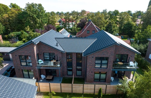 Fedderwardersiel Apartment | Sea and comfort - vacation apartment HEIN with terrace and directly on the North Sea dike!