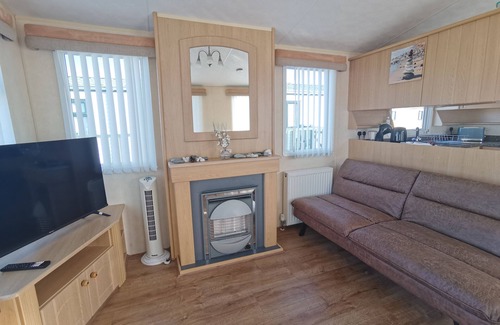 Llwyngwril Cabin | Sea and Mountain view Sunbeach Holiday Snowdonia