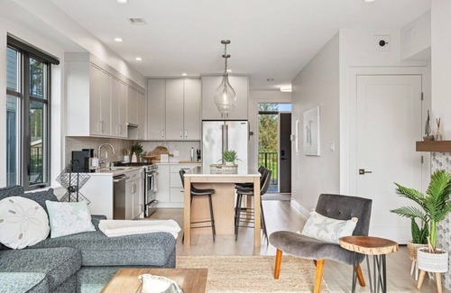 Black Creek House | Sea and Ski at The Beach House