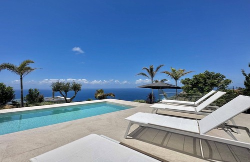 Tacoronte Apartment | Sea and Sky Garden