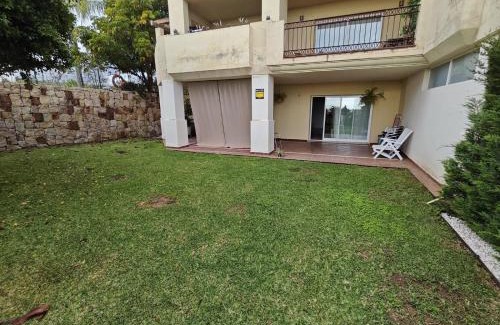 Estepona Apartment | Sea and Sun Hills New Golden mille Flat 1