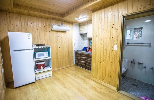 Namhae Apartment | Sea and Sunset Pension