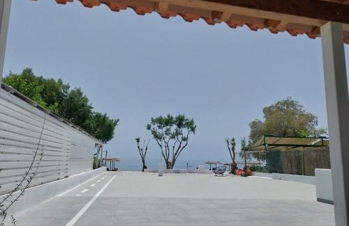 Kampos Marathokampou Apartment | Sea balcony