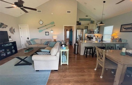 Crystal Beach House | Sea Batical. A short 5 minute walk to the sandy beach!