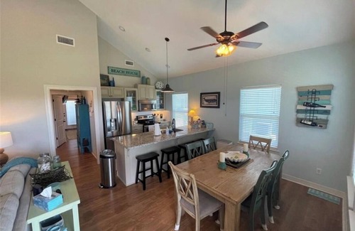 Crystal Beach House | Sea Batical. A short 5 minute walk to the sandy beach!