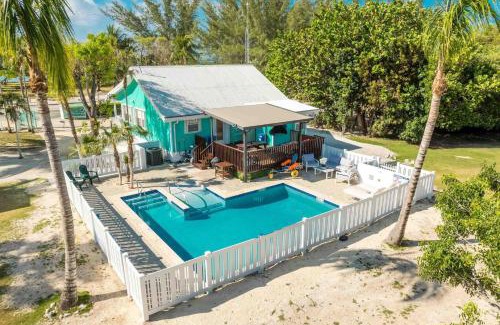 Breakers House | Sea Beauty - Charming Cottage with Pool and Private Beach Lot