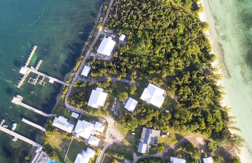 Green Turtle Cay House | Sea Bird 3/3 Overlooking the Sea of Abaco with Private Beach & dock access