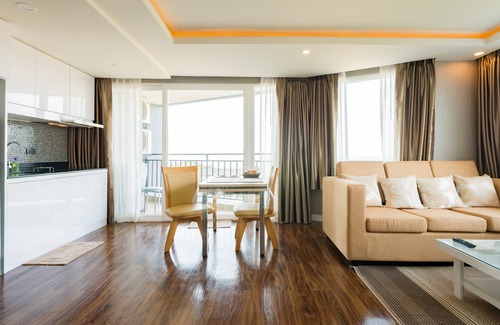 Tha Thaewawong Apartment | Sea Breeze Apartment@Sriracha Chonburi