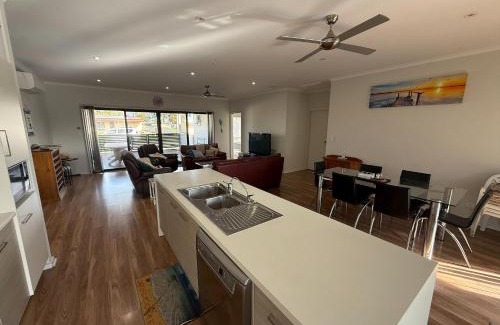 Melville House | Sea Breeze at Coobowie