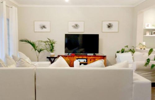 Melkbosstrand House | Sea Breeze Beach Home in Melkbosstrand, Cape Town