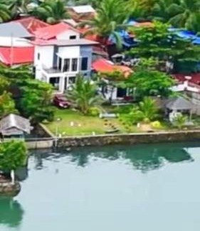 Escalante City House | Sea Breeze Beach House near sandbars and beaches and near to Danao port