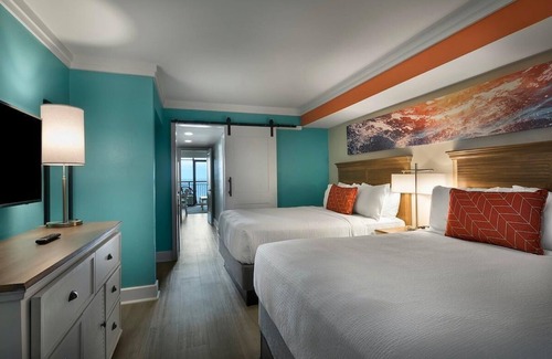 Myrtle Beach Resort | Sea Breeze Bliss Oceanfront Suite 4th Floor