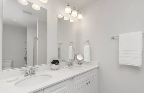 Gulf Breeze House | Sea Breeze, Boat Ramp, 1m to Beach