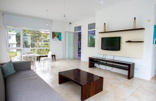 Carilo Apartment | Sea Breeze by CELTIS