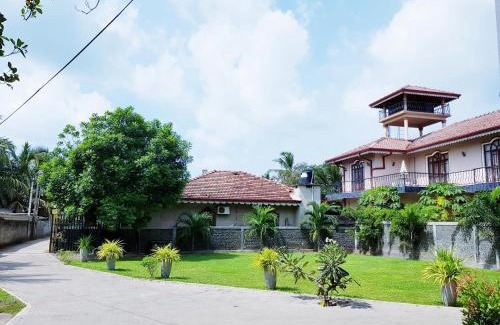 Daluwakotuwa House | Sea Breeze Deluxe Inn