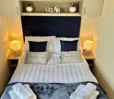 Truro Resort | Sea Breeze Escape