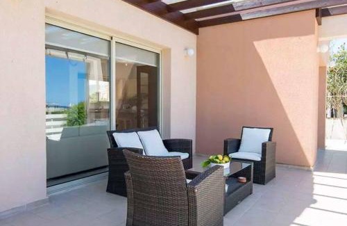 Latchi Villa | Sea Breeze Hideaway