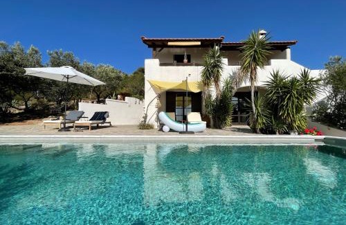 Loutraki-Agioi Theodoroi Apartment | SEA BREEZE STUDIO