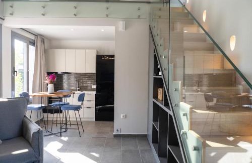 Kandia Villa | Sea breeze suites Mistral 4 per with private pool