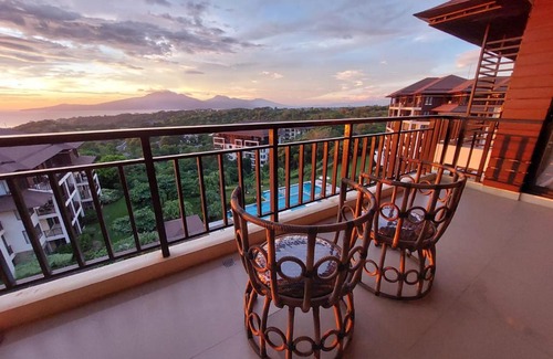 Morong Apartment | Sea Breeze Verandas at Anvaya Cove Penthouse Unit with Complete Sea View