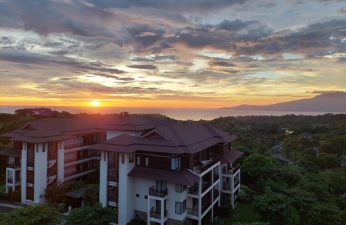 Morong Apartment | Sea Breeze Verandas at Anvaya Cove Penthouse Unit with Complete Sea View