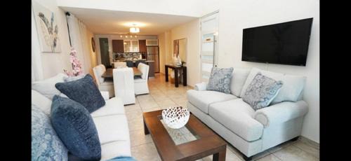 Sardinera Apartment | Sea Breeze Villa