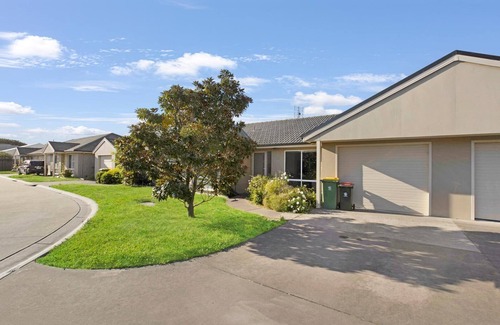 Paynesville House | Sea Breeze - Wander along the esplanade or enjoy the foreshore walking tracks