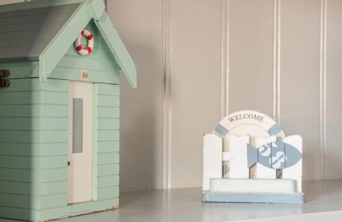 Lowestoft House | Sea Breezes