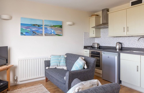 Burgh Island Cottage | SEA CAMPION, pet friendly, character holiday cottage in Thurlestone