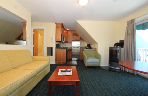 Ocean Park Hotel | Sea Cliff House Motel