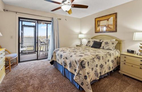 Cherry Grove Beach Apartment | Sea Cloisters 105D Condo