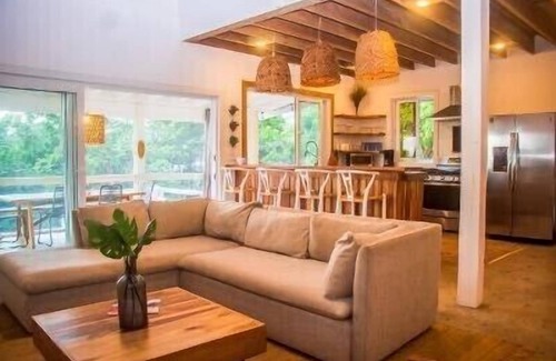 Antoneys Cay House | Sea Cloud, Private home with salt water pool/Sea views
