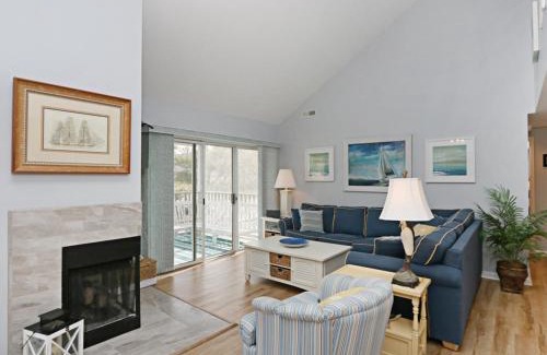 Bethany Beach Apartment | Sea Colony - 20002 Twin Lakes Ct