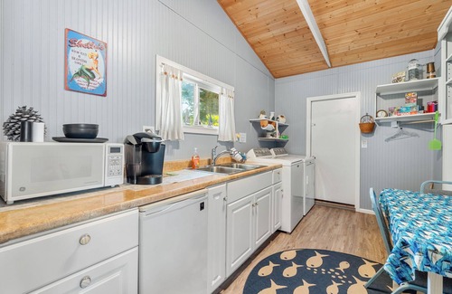 Smith River House | Sea Dreamer Cottage, Smith River