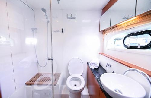 Nassau Boat Rental | Sea Dreams- Boomer
