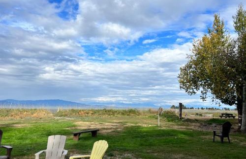 Regional District of Nanaimo Hotel | Sea Edge Beachside Hotel