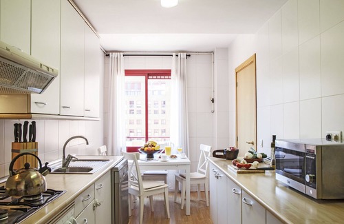 Diagonal Mar i el Front Maritim del Poblenou Apartment | Sea Elegance Barcelona Centre- Beachfront Parking