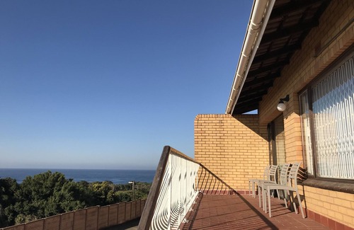 Scottburgh Apartment | Sea-Esta Scottburgh Self Catering Apartment