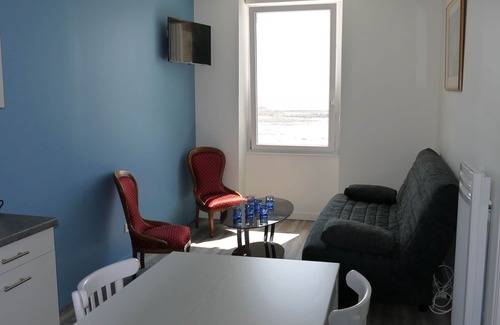 La Bernerie-en-Retz Apartment | Sea-facing 5-person apartment, 1st floor