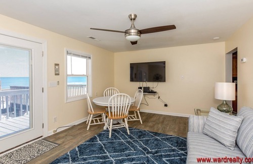 Surf City Condo | Sea Flat - Oceanfront 1 Bedroom