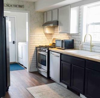 Camden House | Sea Fog Cottage