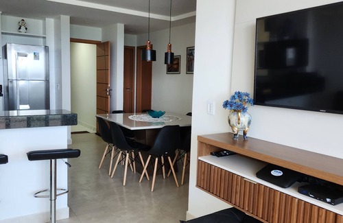 Anchieta Apartment | Sea front 3 suites air conditioning