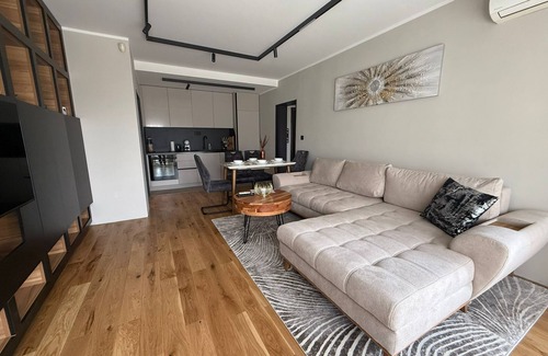 Varna City Centre Apartment | Sea garden luxury apartments wifi