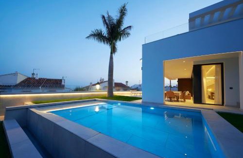 Chimenea Villa | Sea Gardens Villa