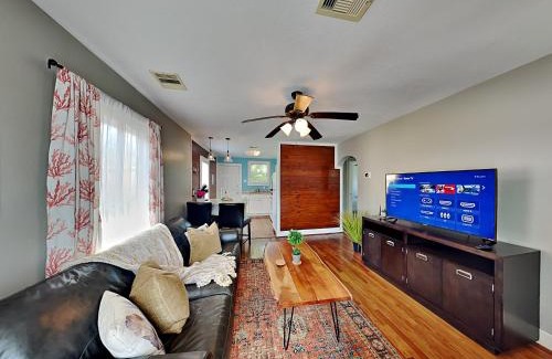 Galveston House | Sea Gem Turquoise