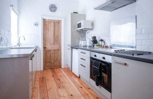 Manorbier Apartment | Sea Glass - 2 Bedroom Apartment - Manorbier
