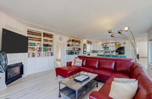 Penobscot House | Sea Glass Beach