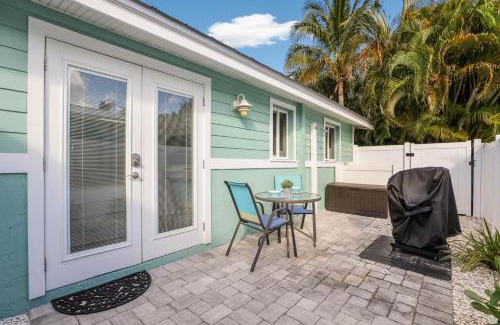 Ilexhurst House | Sea Glass Villa