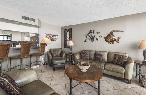 Port Aransas Condo | Sea Gull #608: Beachfront 2 Bedroom 2 Bathroom With Spectacular Views and 24 Hour Management