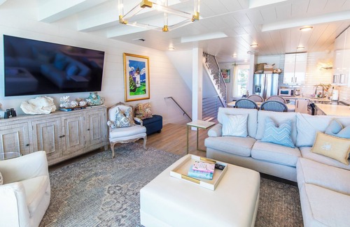 Santa Rosa Beach House | Sea Haunts 4C -Community Pool, Gated neighborhood.